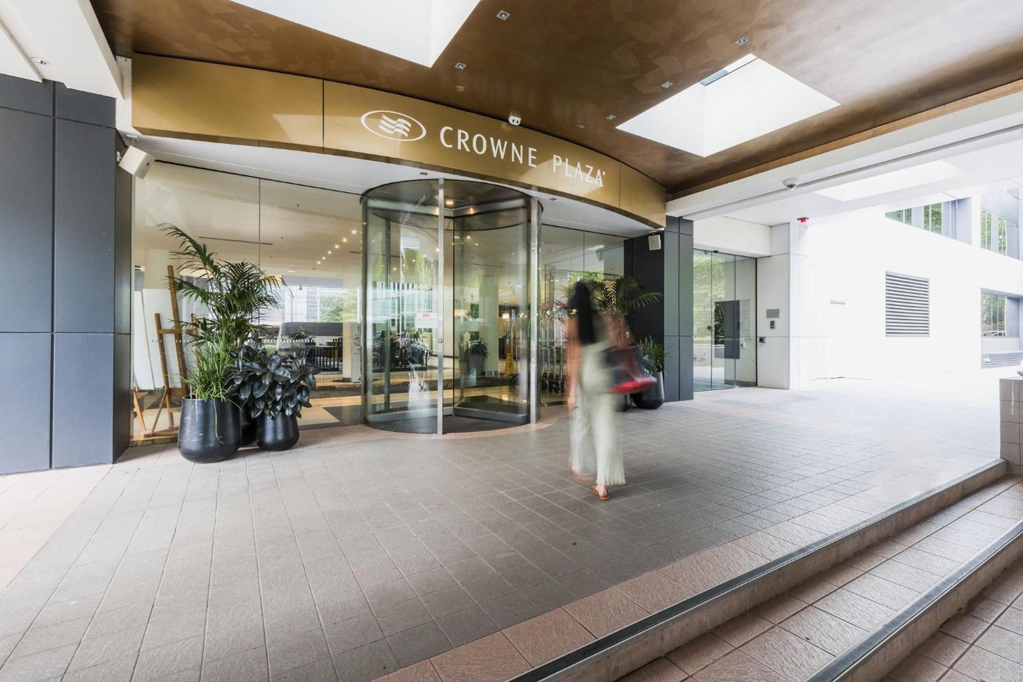 Crowne Plaza Canberra, An Ihg Hotel Εξωτερικό φωτογραφία